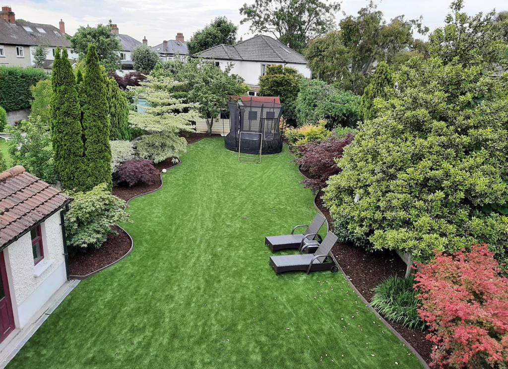 Artificial-Grass-Back-Garden-with-Composite-Edging-Dublin-2.jpg