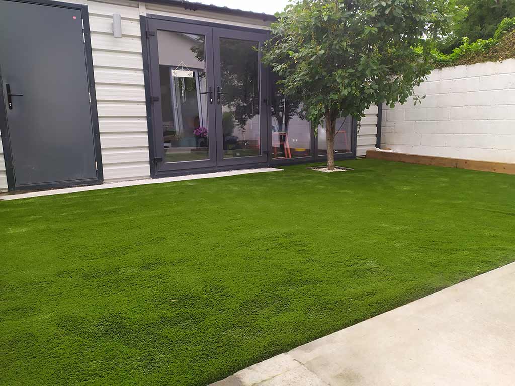 artificial-grass-installers-Co-Cork-back-garden.jpg